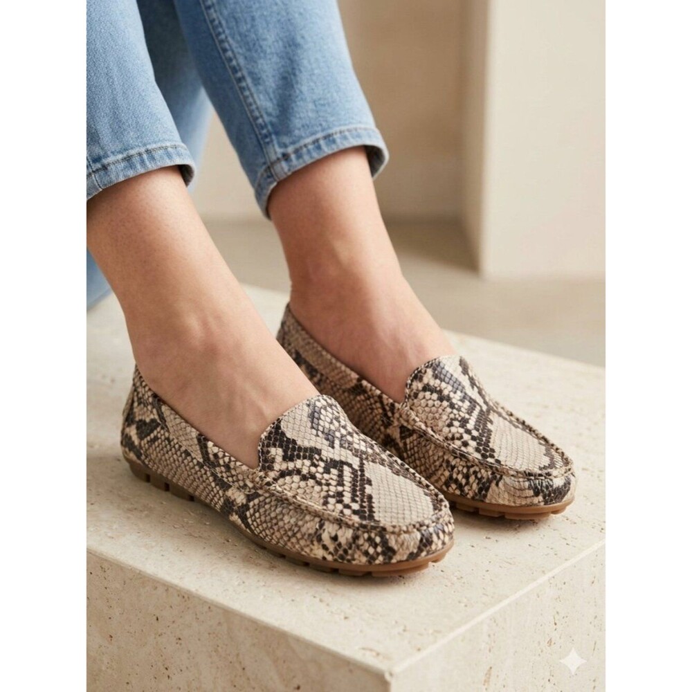 Geox Respira Leather Loafers | Size 7.5 | Clean Girl | Flats | Animal Print